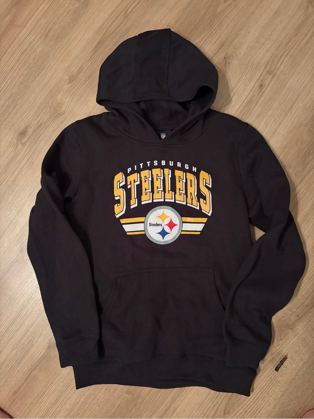 NFL Apparel | Pittsburgh Steelers | Youth Pullover Hoodie Black | Large 14/16